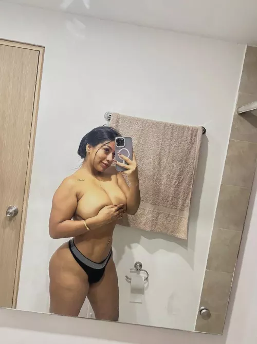 Smash or pass? be honest😋