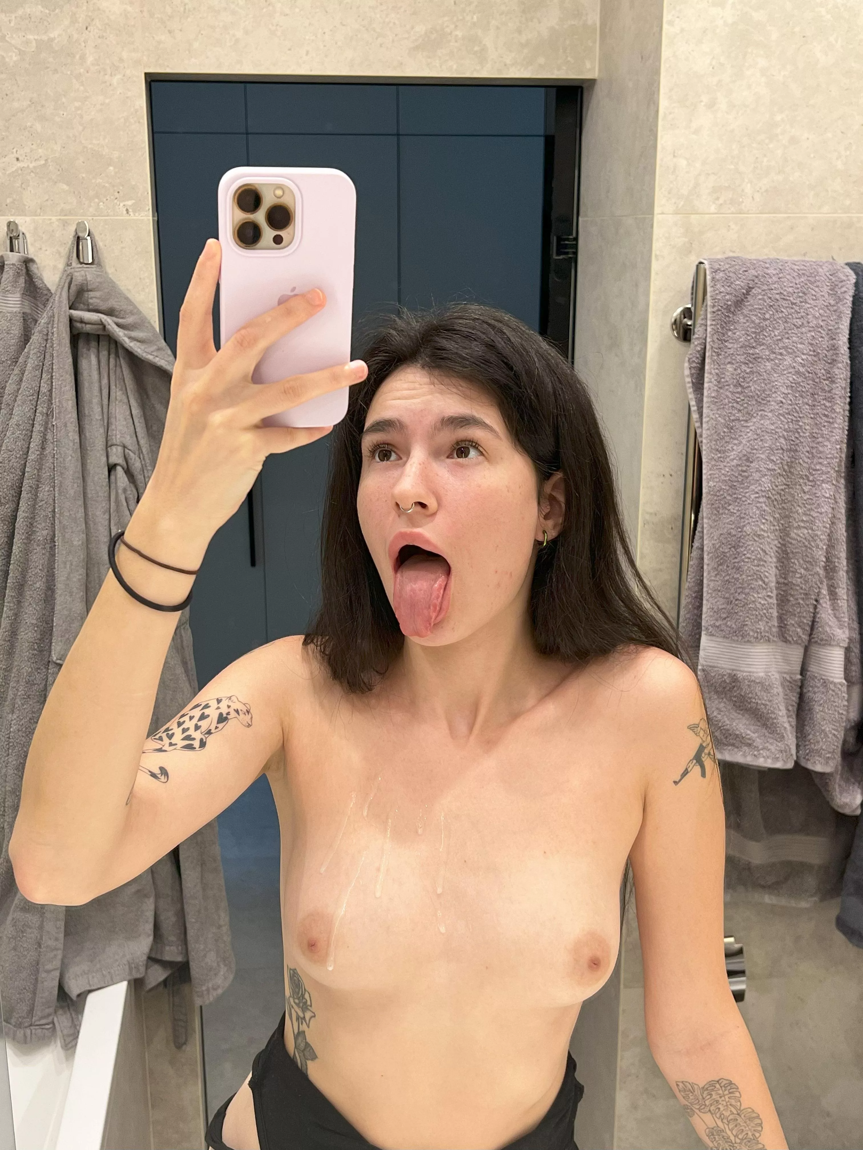 the house is full of people and I'm having fun in the bathroom