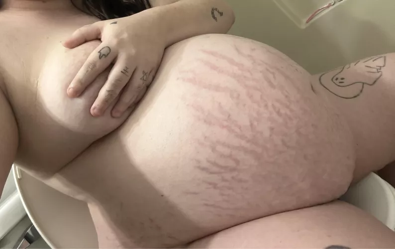 About ready to pop ❤️