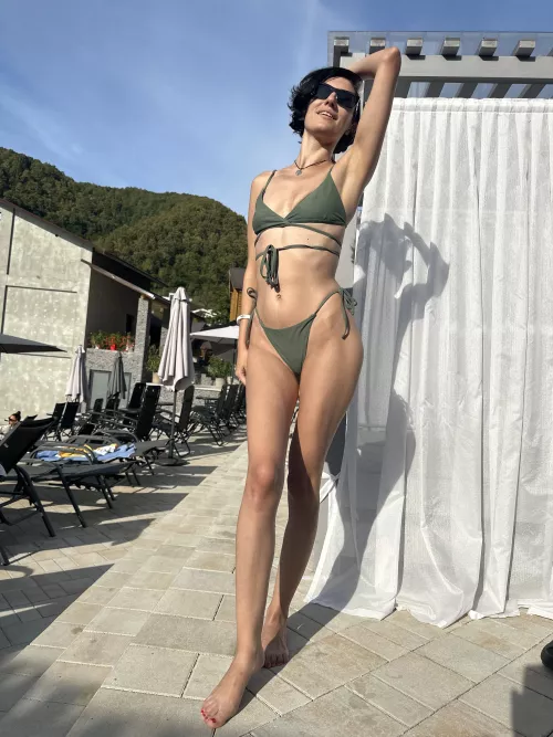 At any age, girls in bikinis are beautiful