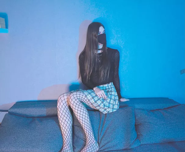 Brought some fishnets for you :3