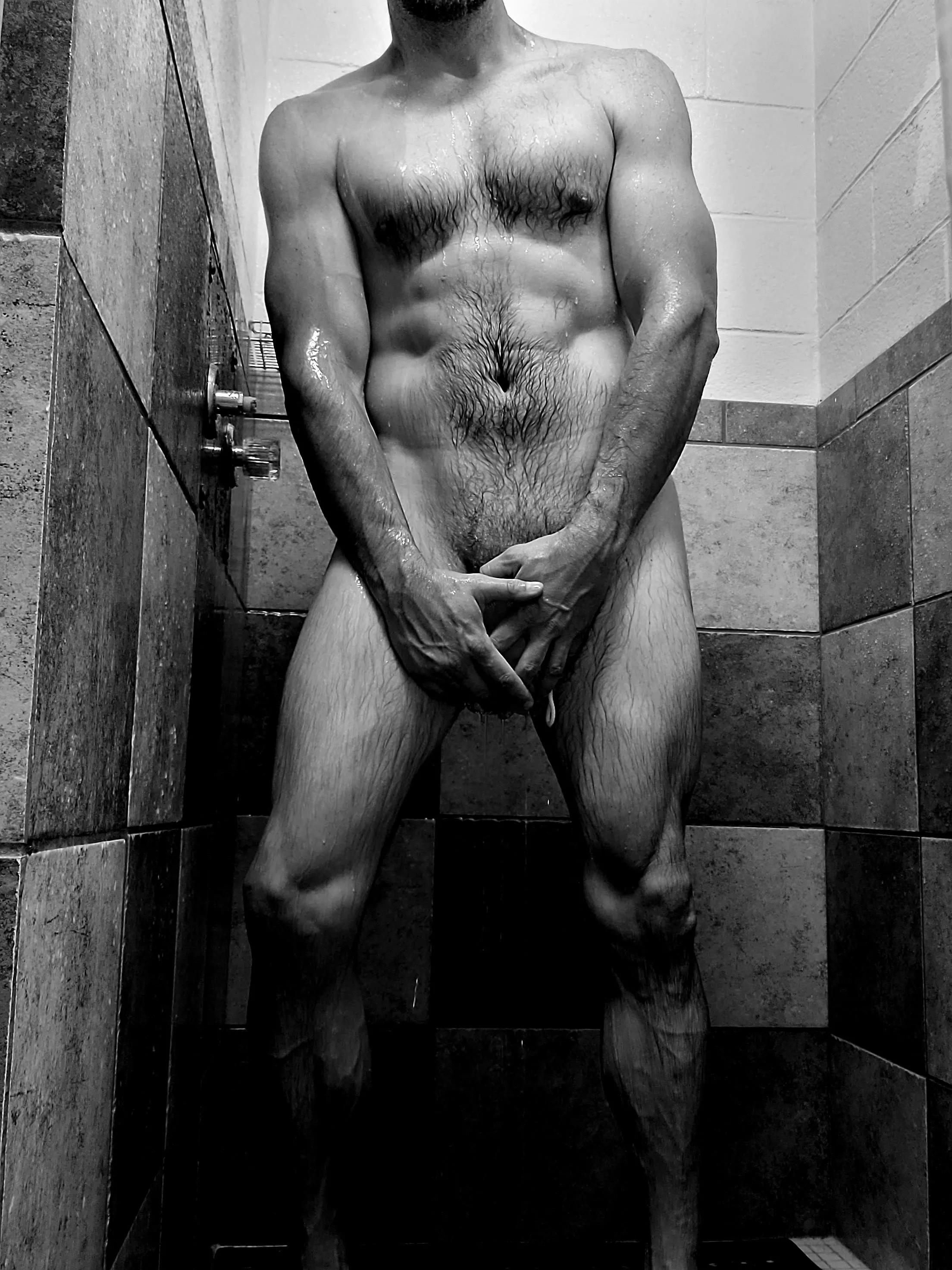 Could someone come wash my back? 