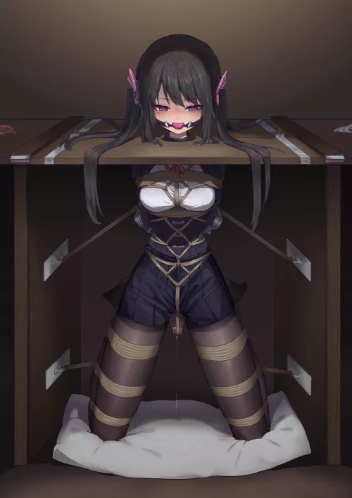 Daddy really doesnt want me to leave~ >w<