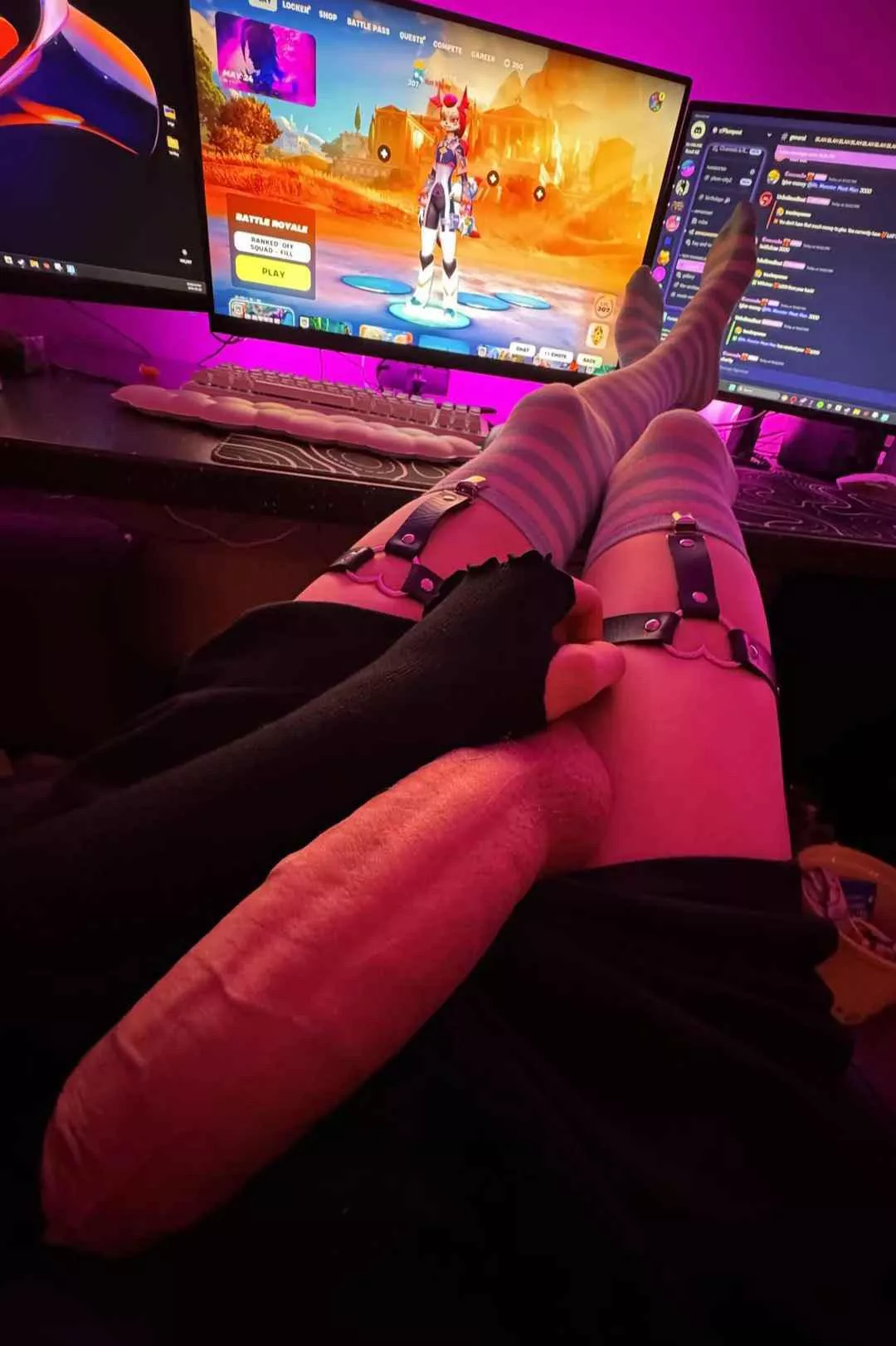 femboys can be big too 🤭 (20)