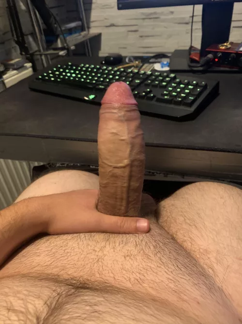 I need someone to come take a seat 🥰