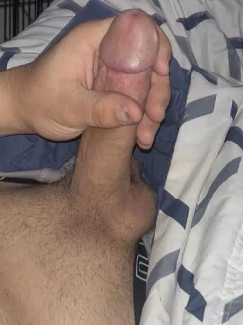 M21 who wants to compare and talk kinks