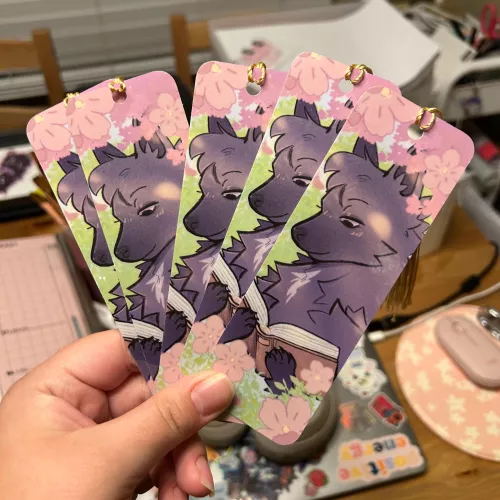 made some bookmarks! 