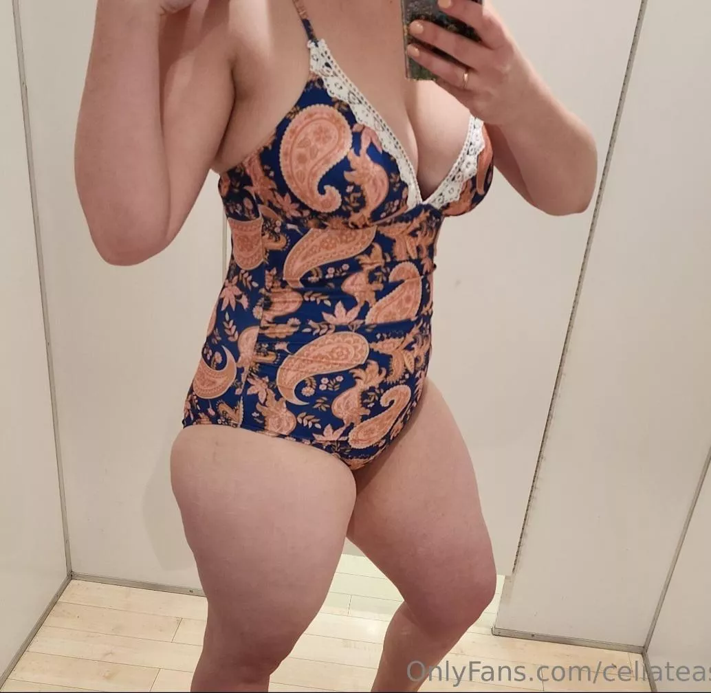 Swimsuit shopping. I think I like this one 🤔