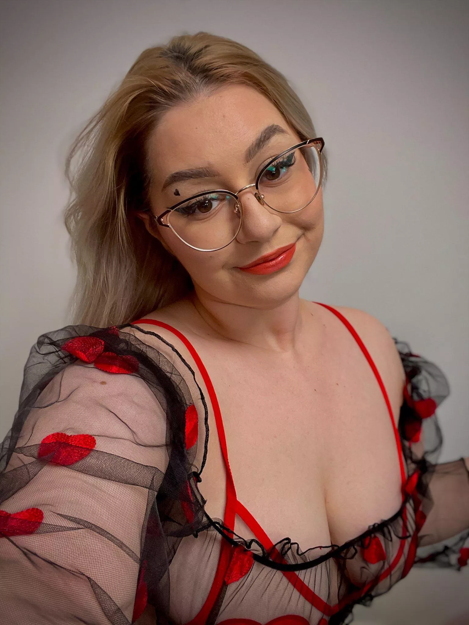 They say curiosity killed the cat, but satisfaction brought it back. Wanna find out why?