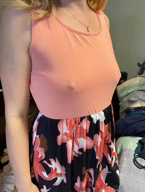 Trying to convince wife to go out braless. Thoughts? 