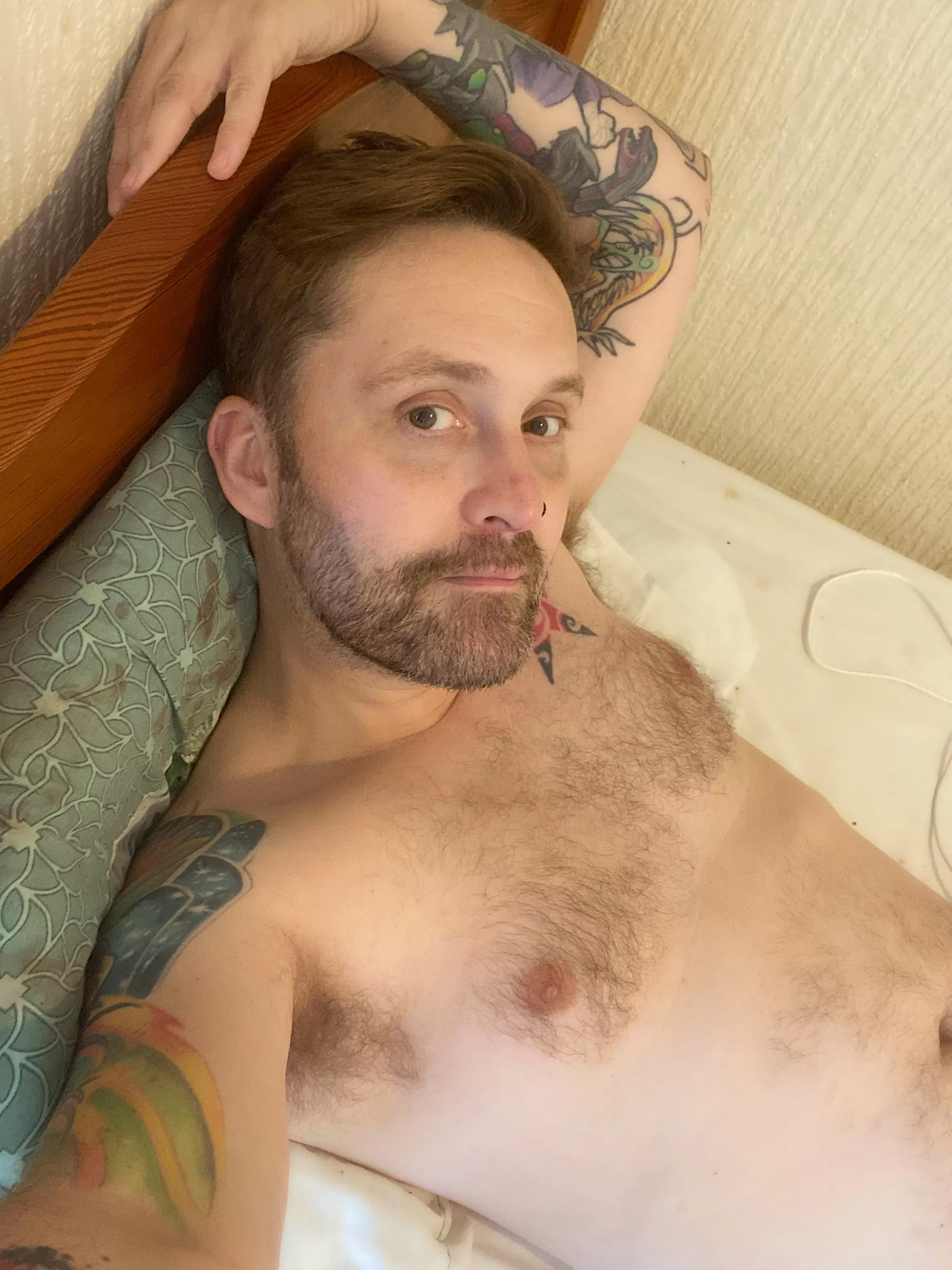 Wide awake as usual π¬π§ thatβs what you get for falling asleep at 8pm π  Wide awake as usual π¬π§ thatβs what you get for falling asleep at 8pm π