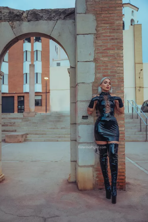 Your thoughts about this outfit?