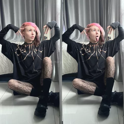 alt vibes and ahegao face