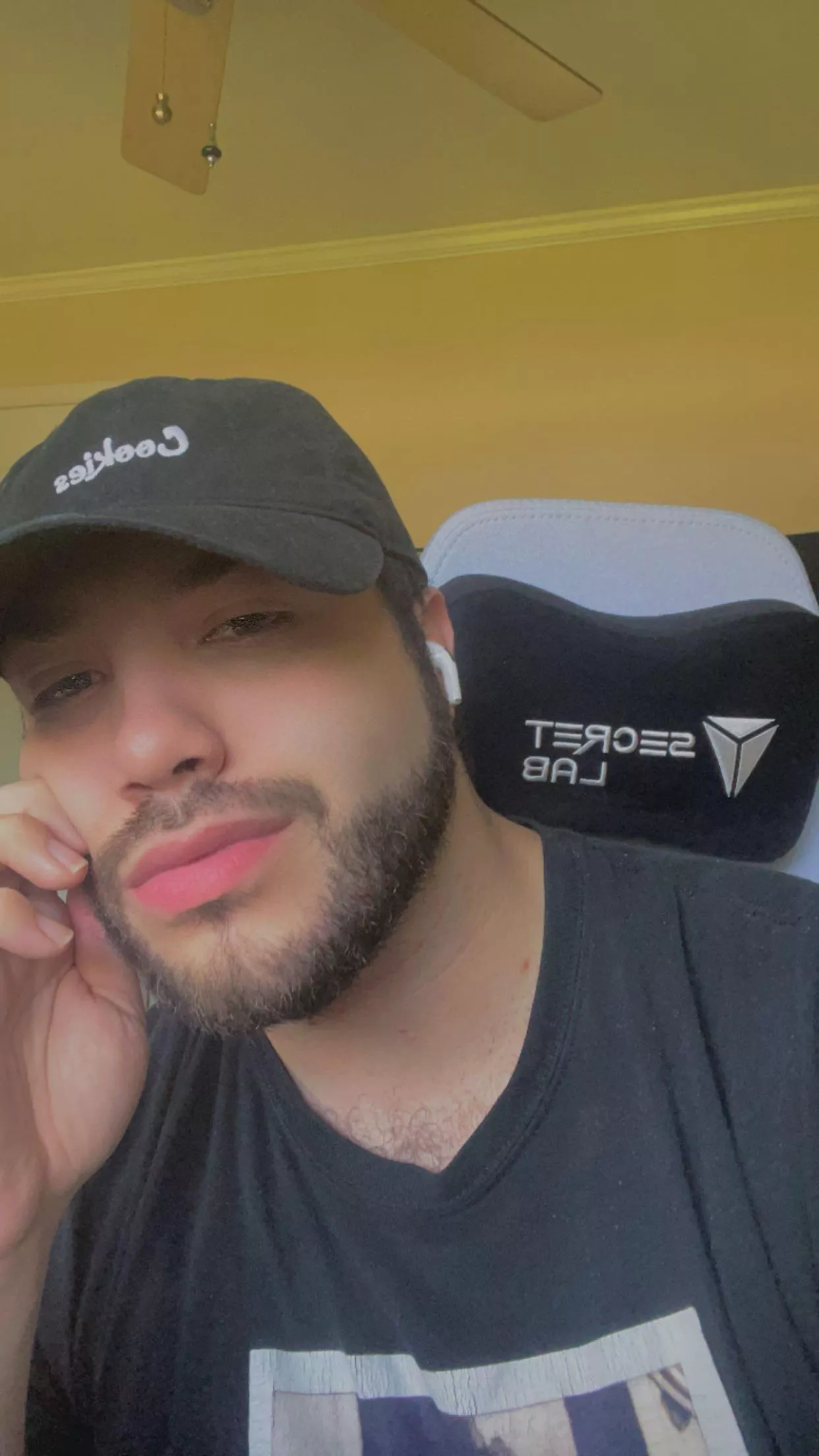 Anyone play dbd/ffxiv? 