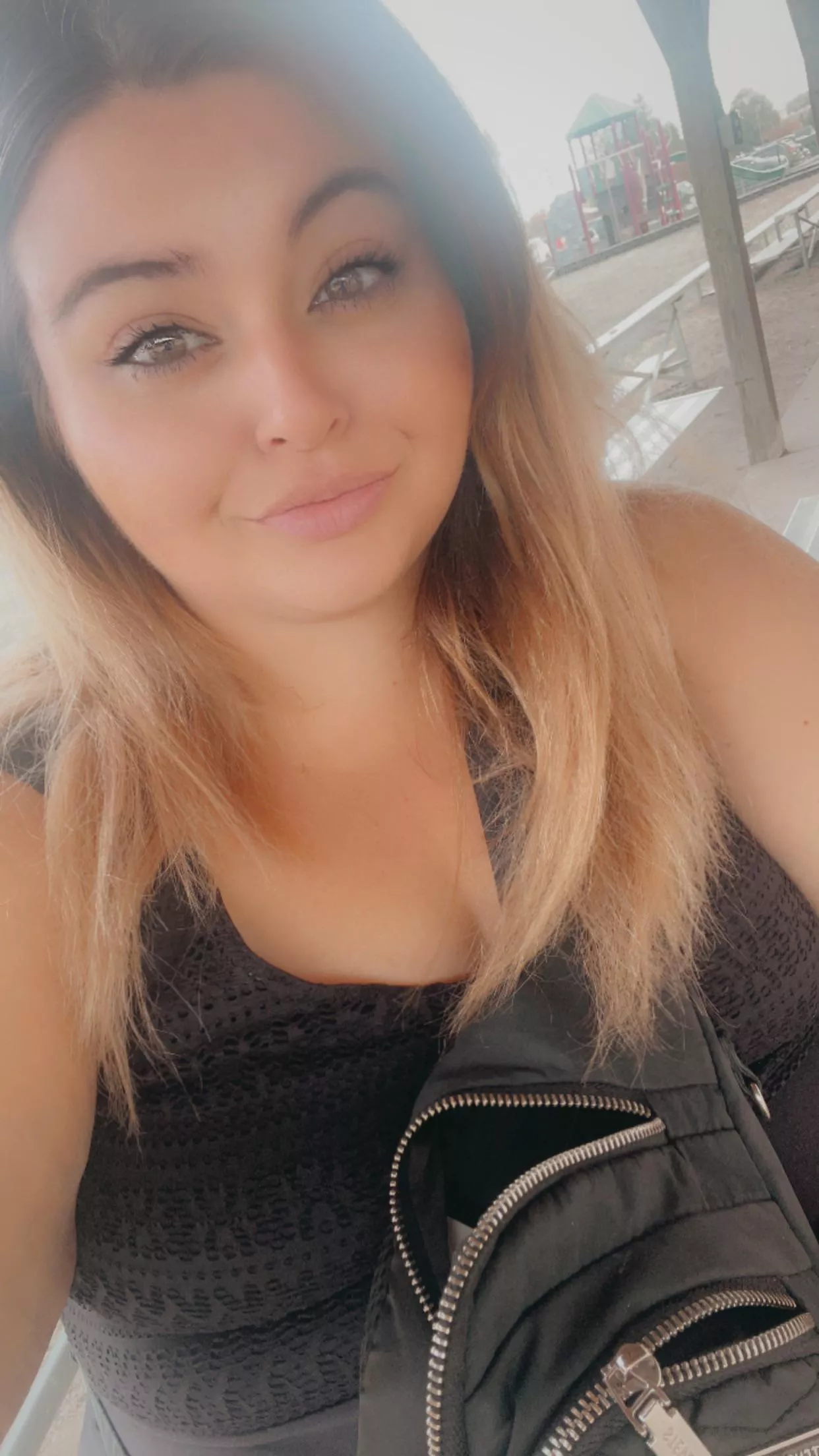 Happy Tuesday! Hope everybody has a great day! 