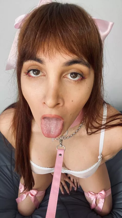 I'm a hot and wild kitty.
