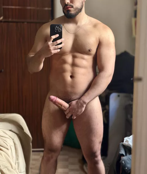 Just came from the gym horny asf