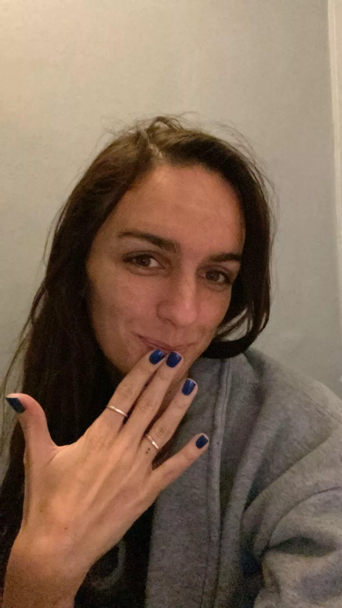 Let your nails do the talking