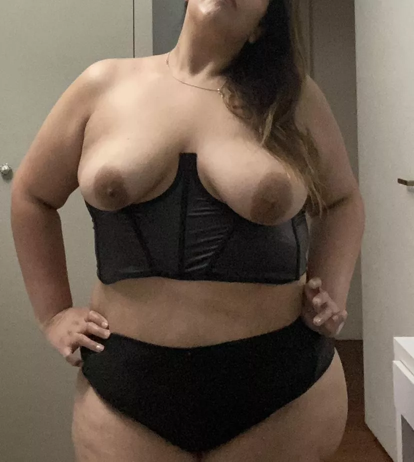 Natural with big areolas