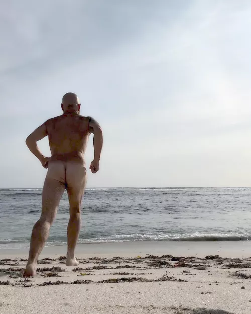 Perfect time for an afternoon dip🌊