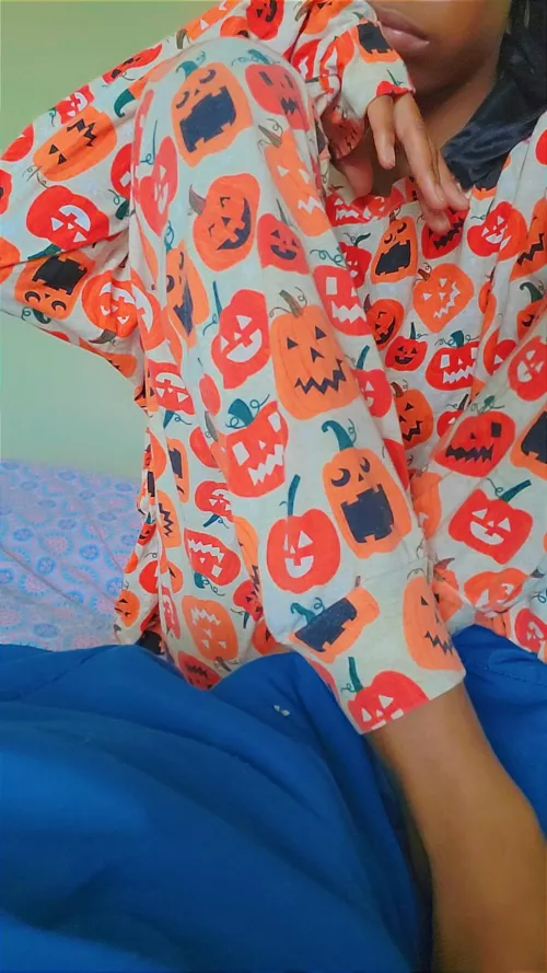 So really for spooky season 🍂🎃