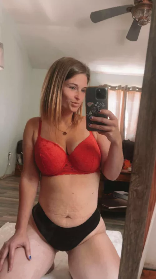 Thick in the waste large in the chest 