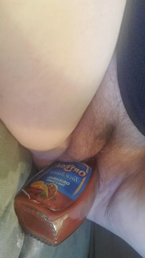 Well it's taco Tuesday, and I brought the taco sauce 🌮 