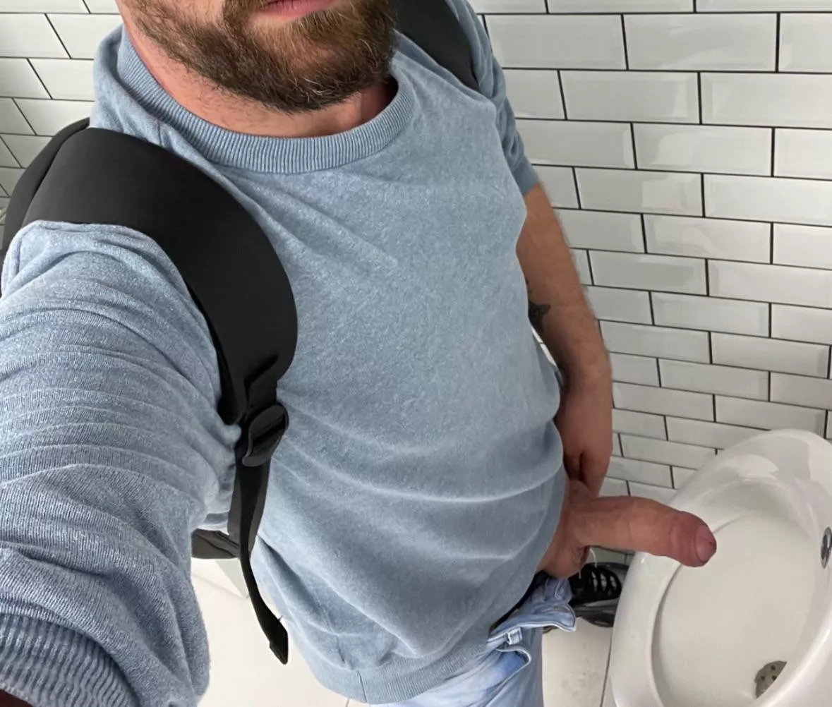 Bro I’m gonna skull fuck you against the tile, I gotta nut again 😈 [34]