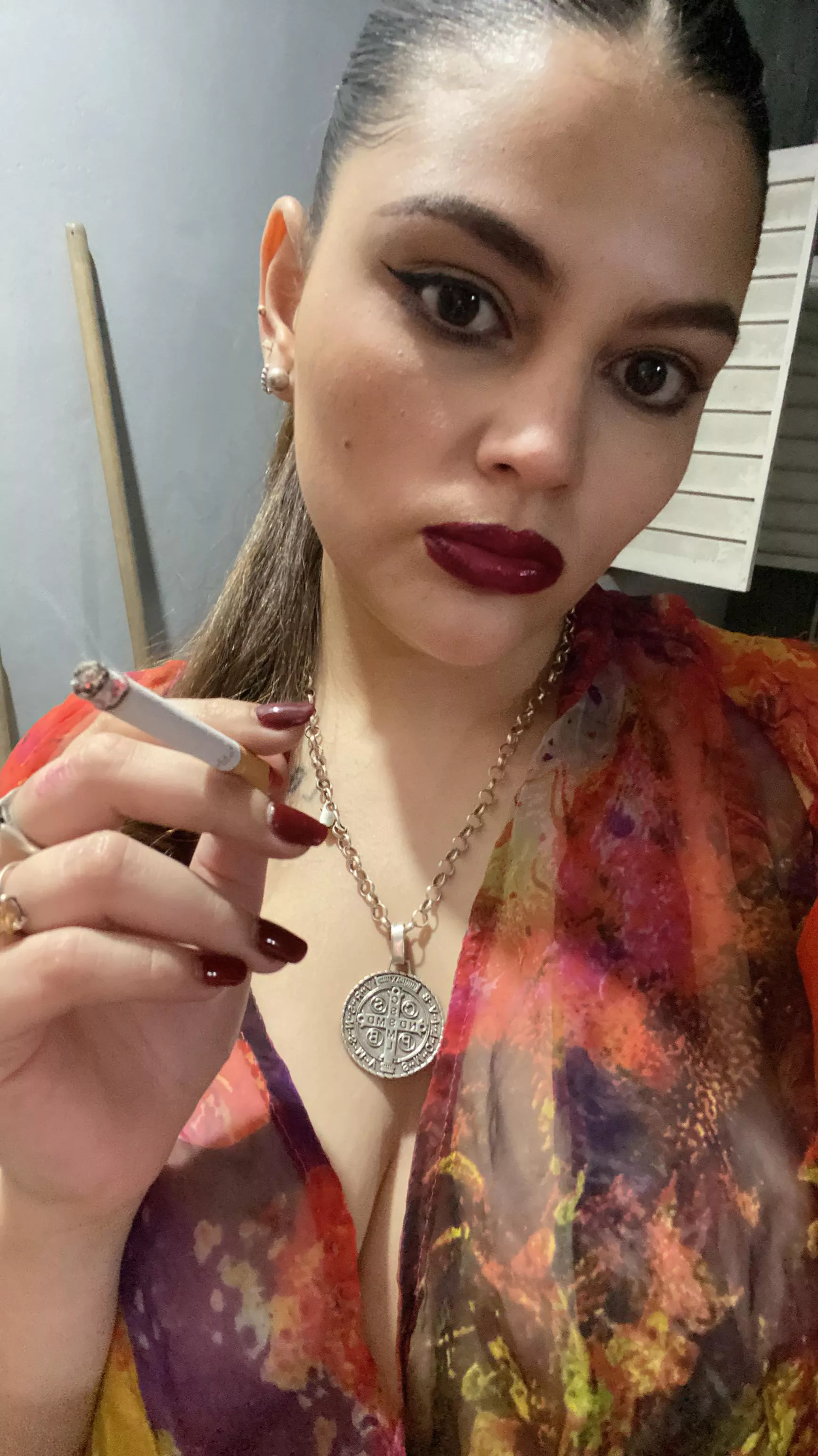 Come get me and let's smoke together 🔥.