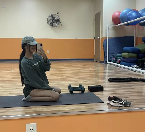 feeling cute in my gym fit