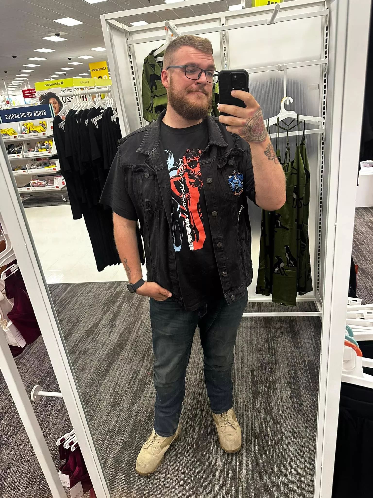 Good morning y’all! (Old pic) but what do you think of my outfit?  Good morning y’all! (Old pic) but what do you think of my outfit?