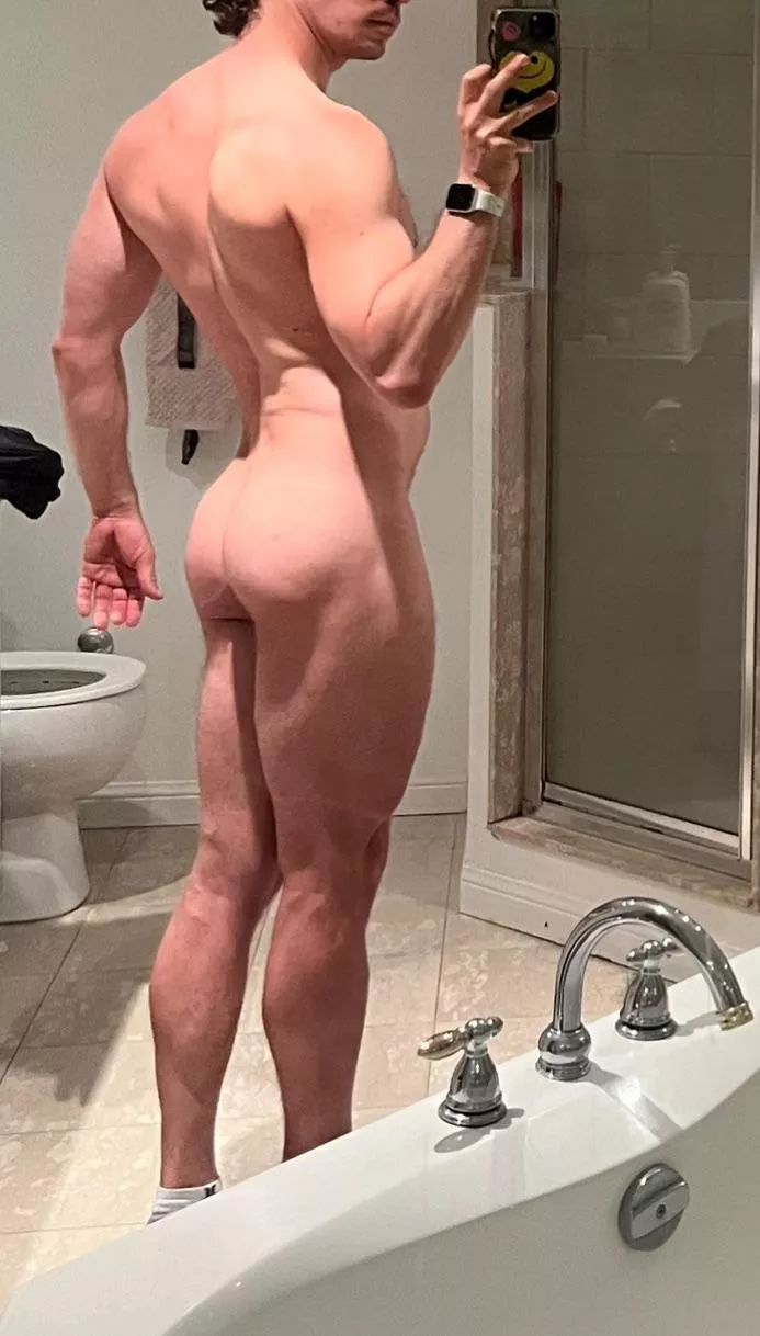 Hit a squat PR today I think it’s paying off