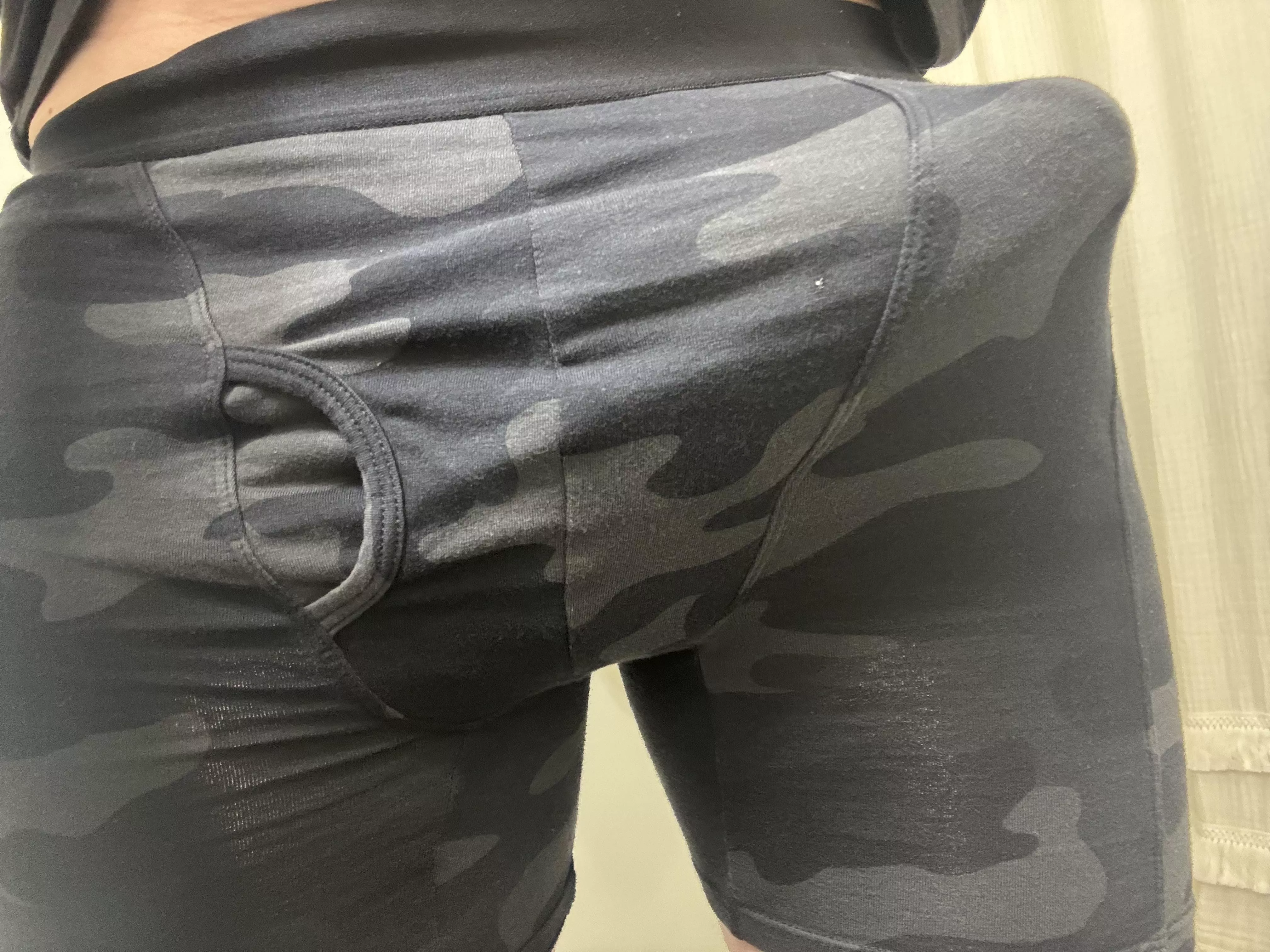 I thought camo was supposed to hide things 