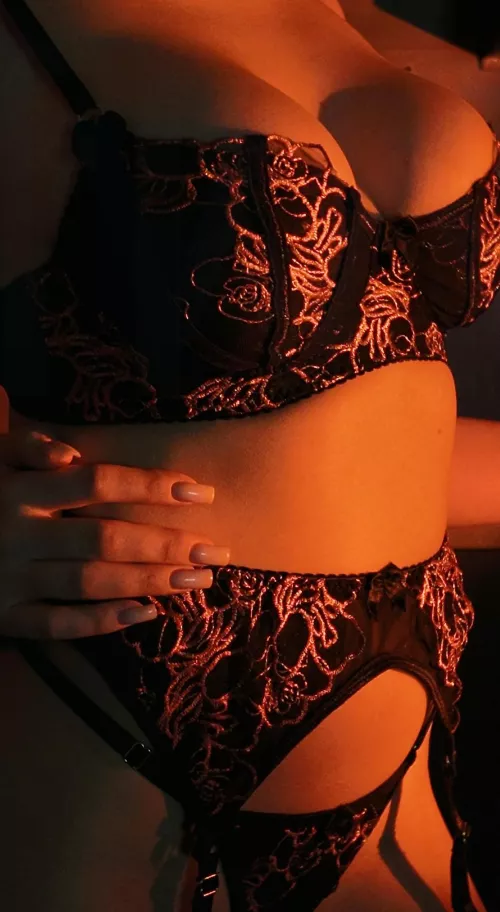 It's fun to tan plugged 