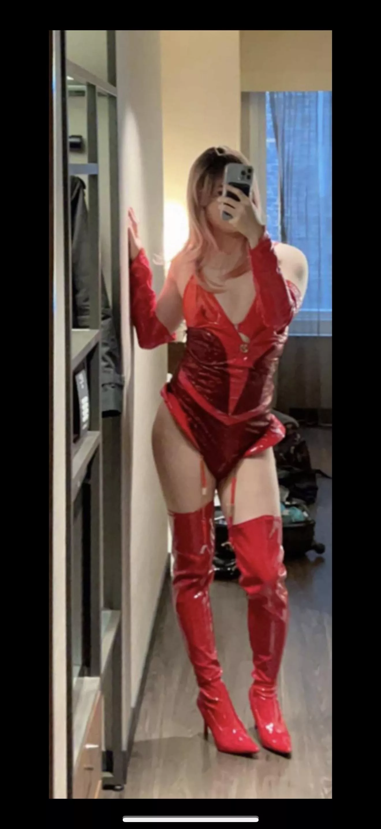 What should I dress up for Halloween this year?😈 any suggestions?