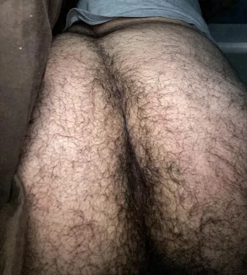 Who wants to go pic 4 pic in dms?