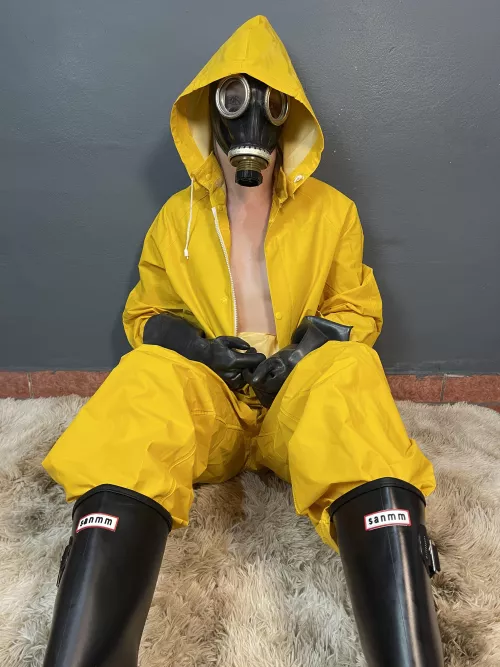 you need me to serve you with my rubber suit