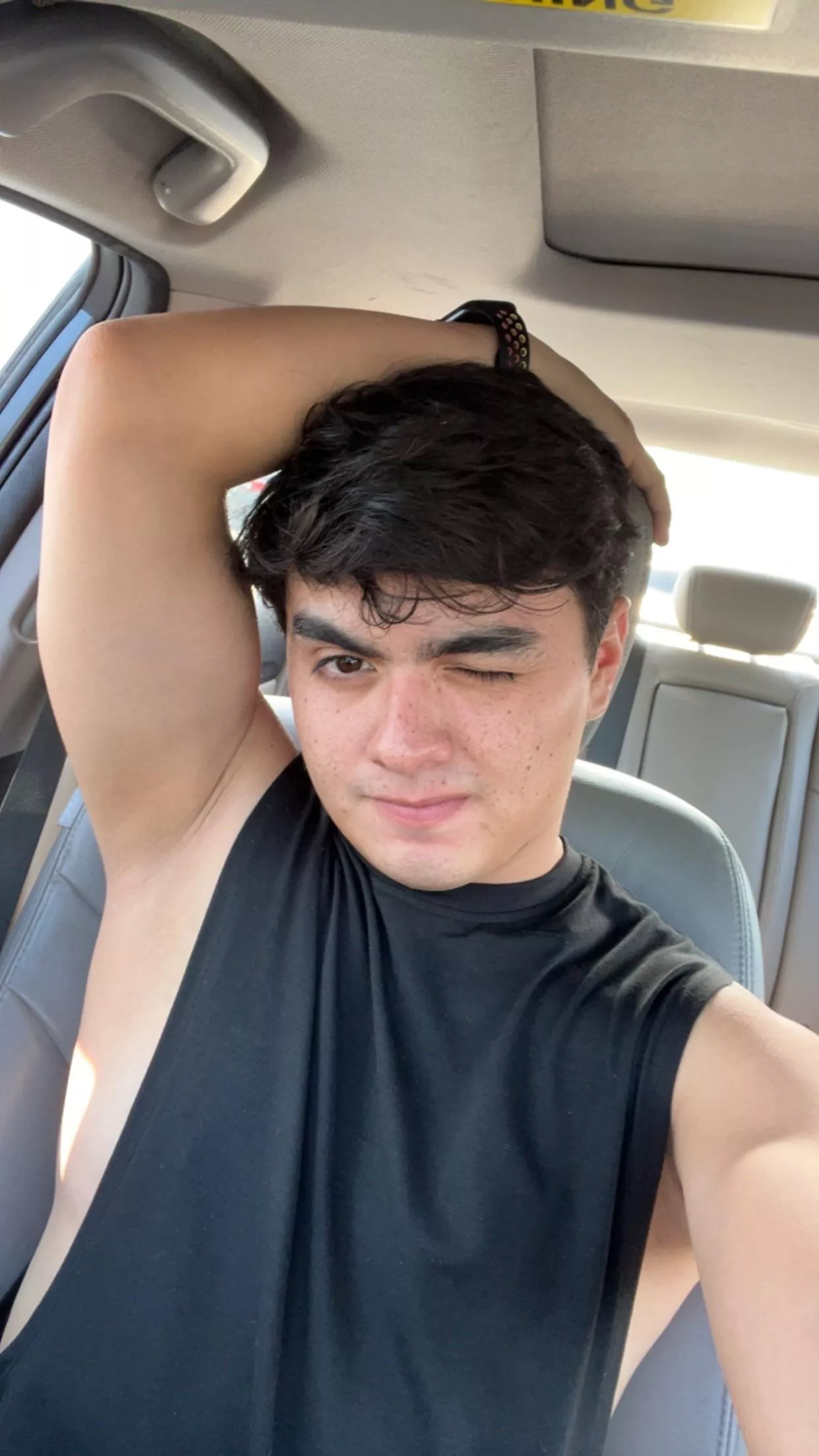 Can’t grow hair on my pits 🥹