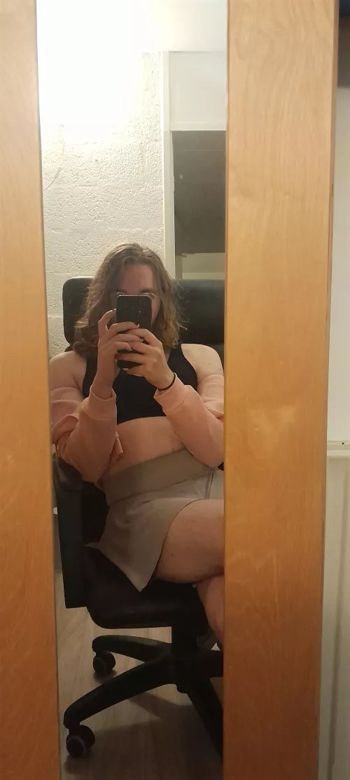 Dont mind my messy hair