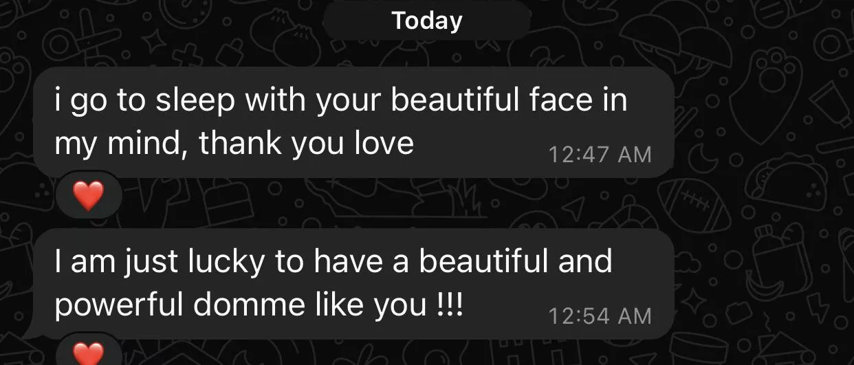 Get yourself a sub that worships your beauty like this. 🥰