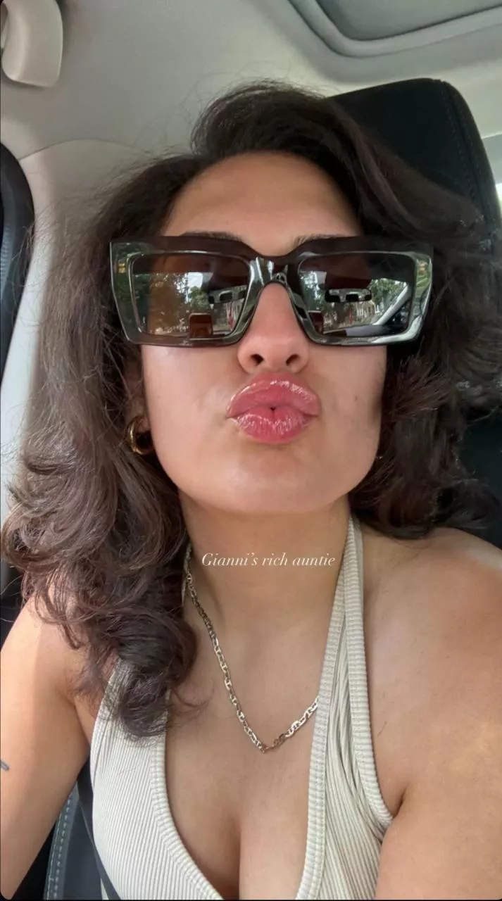 Giannis Rich Auntie ✨