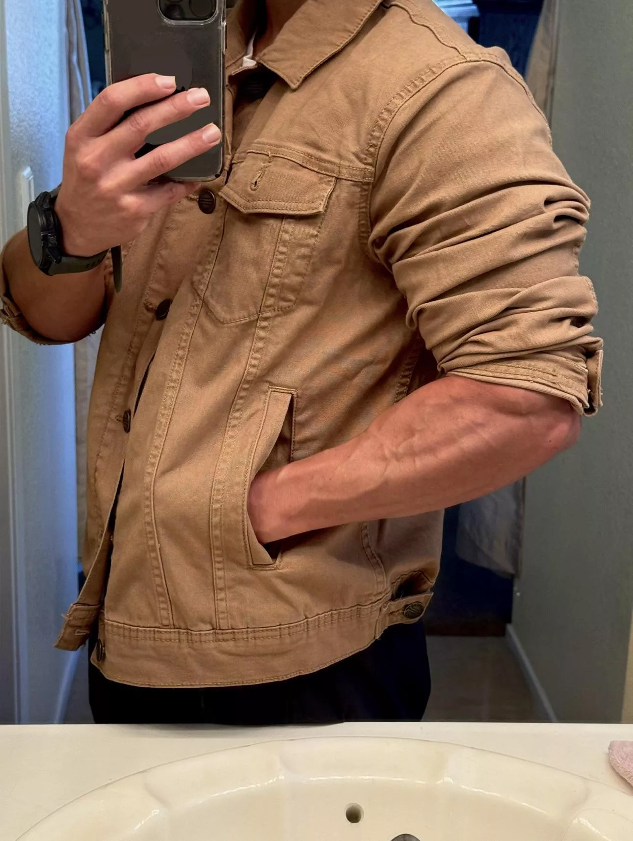 Gonna hop on the motorcycle, wanna come?