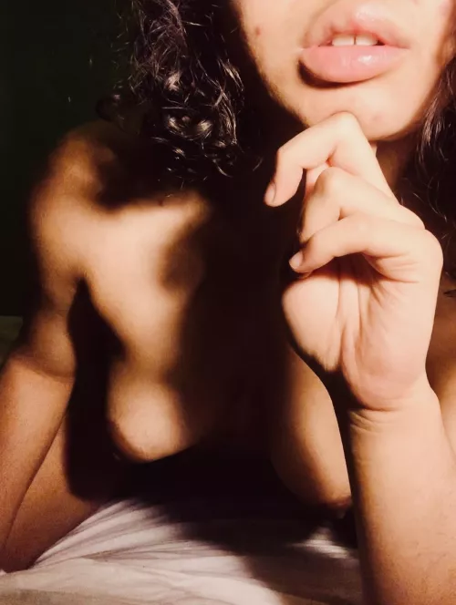 i need my throat fucked so badly. want to bust on my mouth afterwards?