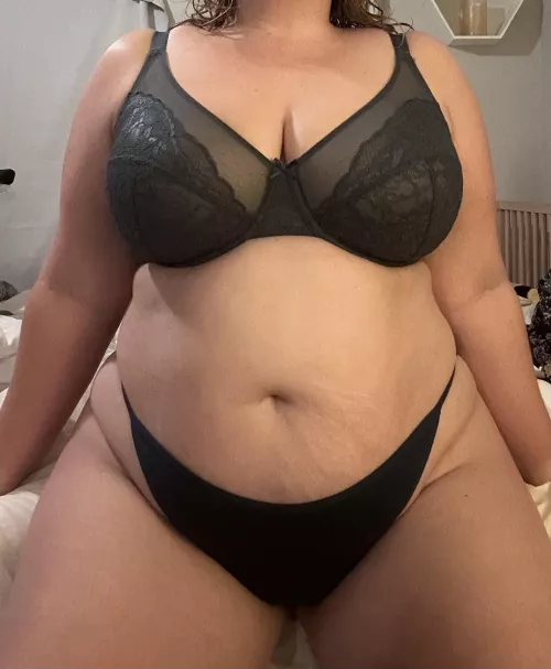 I think I’m considered thicc 🤔😏