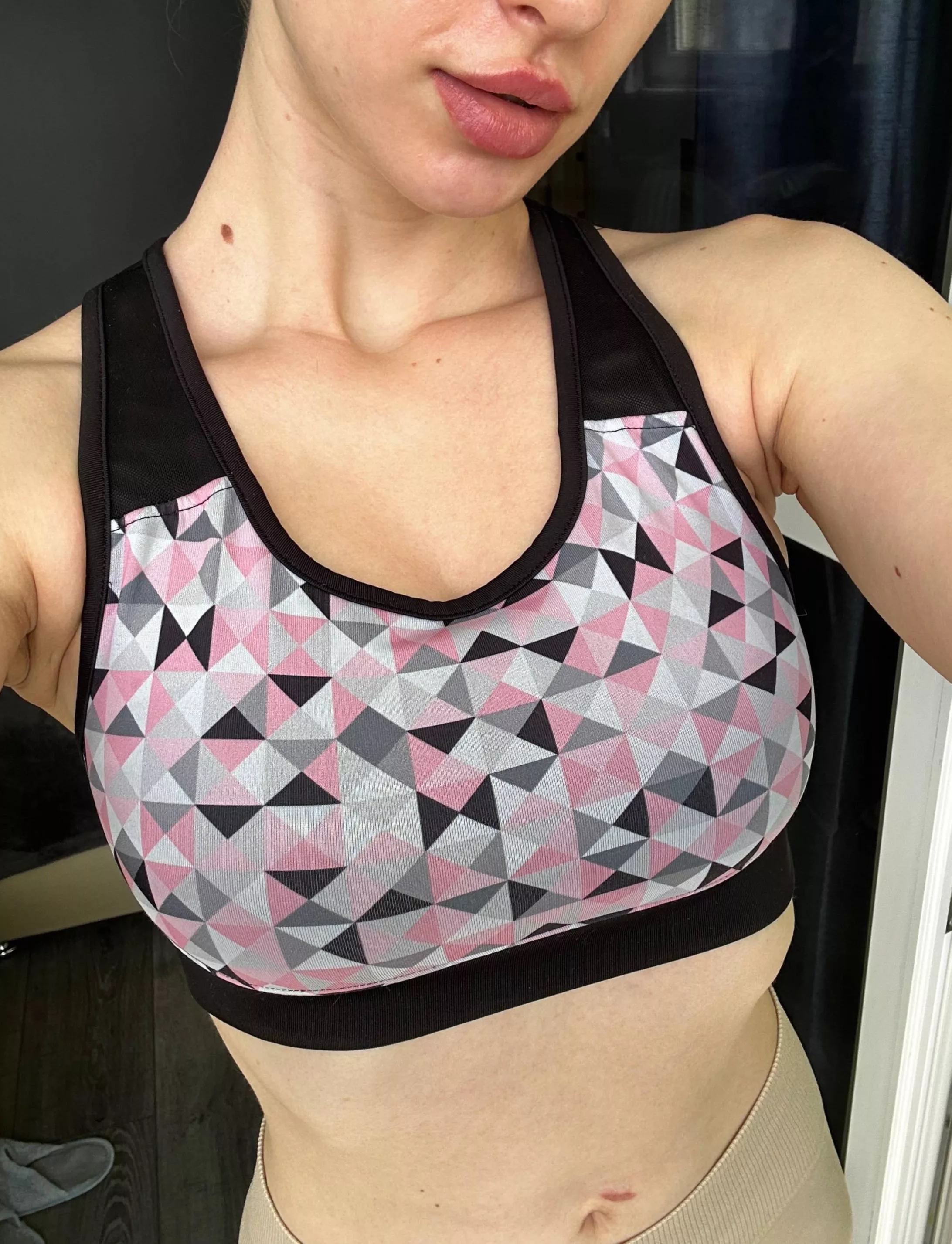 Love showing you my sports bra from work