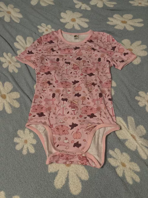 My first onesie!!!