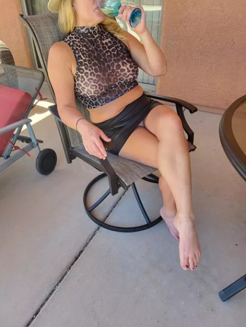 This outfit should get my new friend's attention...