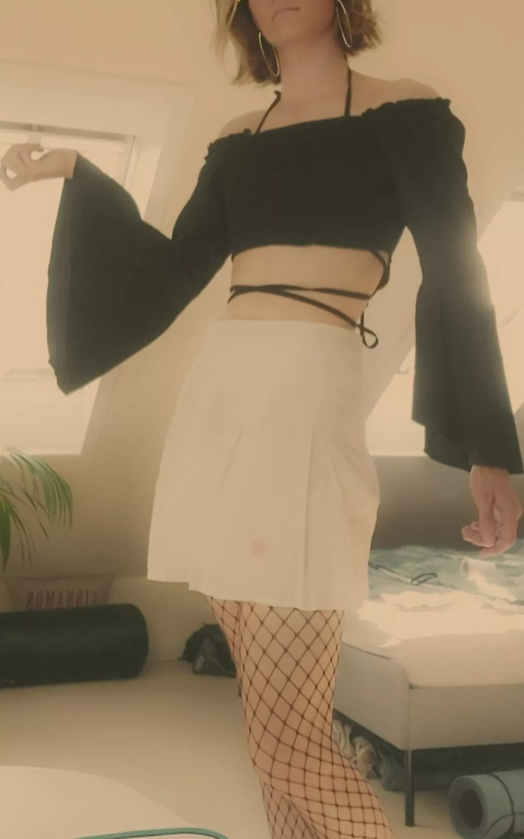 What do you guys think of this top, I absolutely love ittt ૮⸝⸝> ̫ <⸝⸝ ა