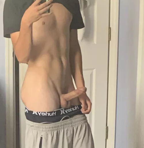 [18] honest rating of my cock?