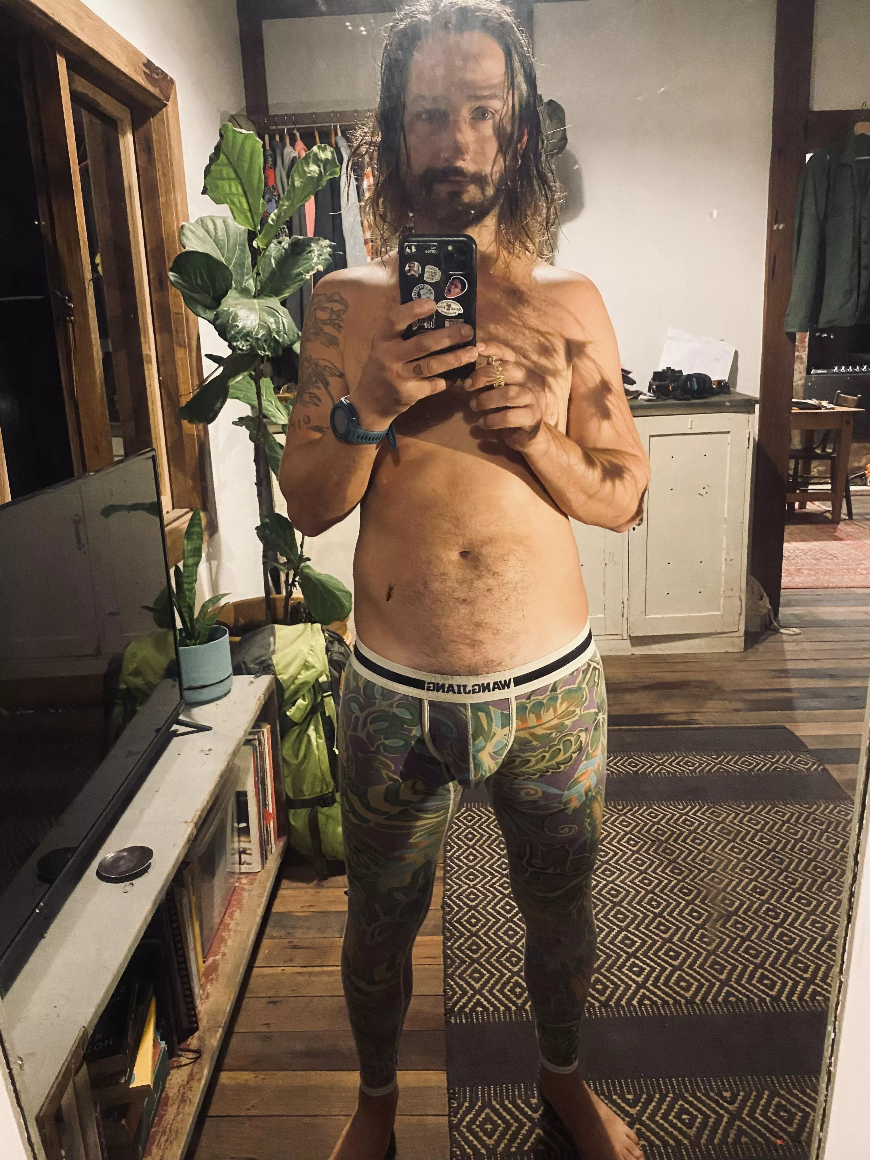 Got a new pair of long-john underwear to help with the chill